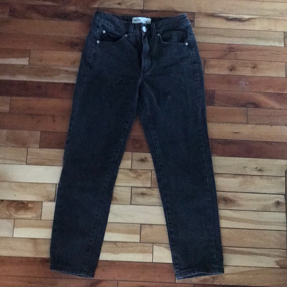 Garage black wash mom jeans - Picture 1 of 3